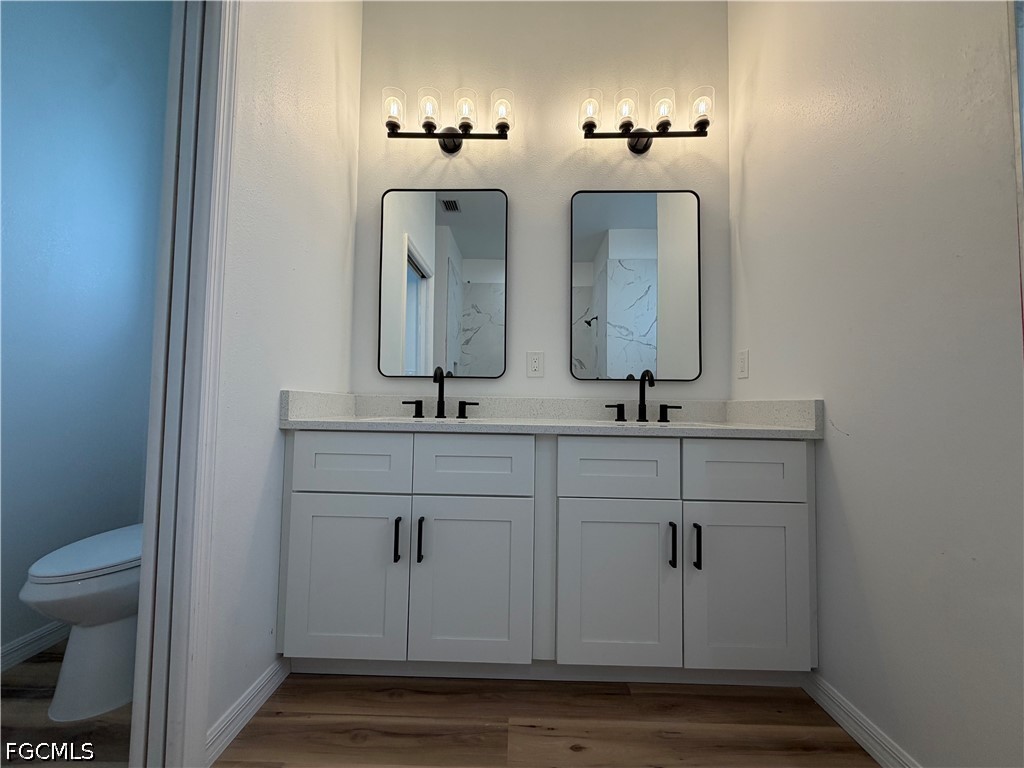 3 Bed SingleFamilyResidence for Sale in Lehigh Acres, photo 9