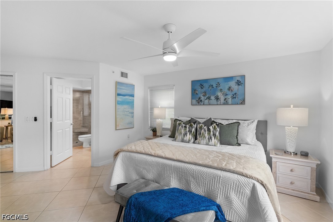 2 Bed Condominium for Sale in Naples, photo 9
