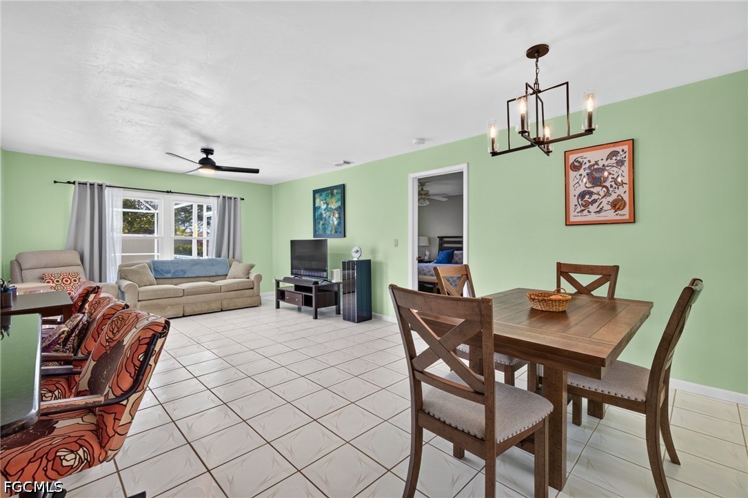 3 Bed Pool Home for Sale in Cape Coral, photo 9