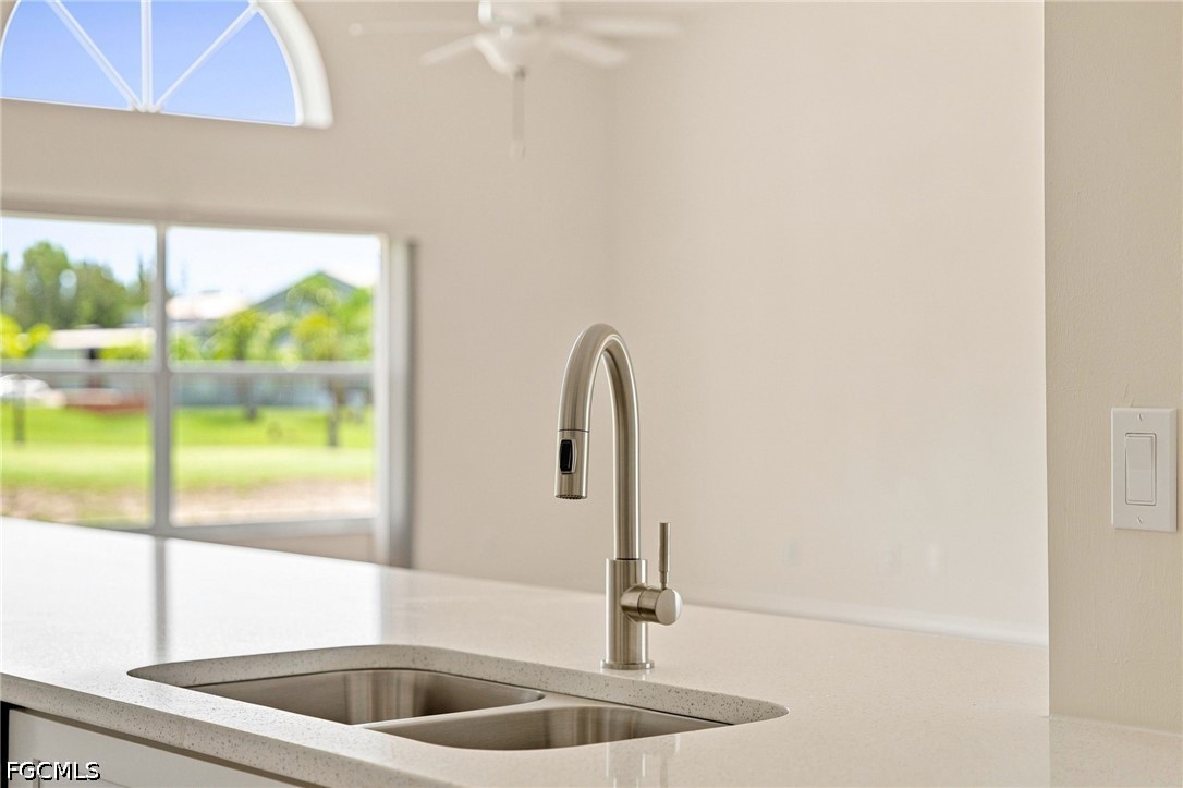 3 Bed Pool Home for Sale in North Fort Myers, photo 9