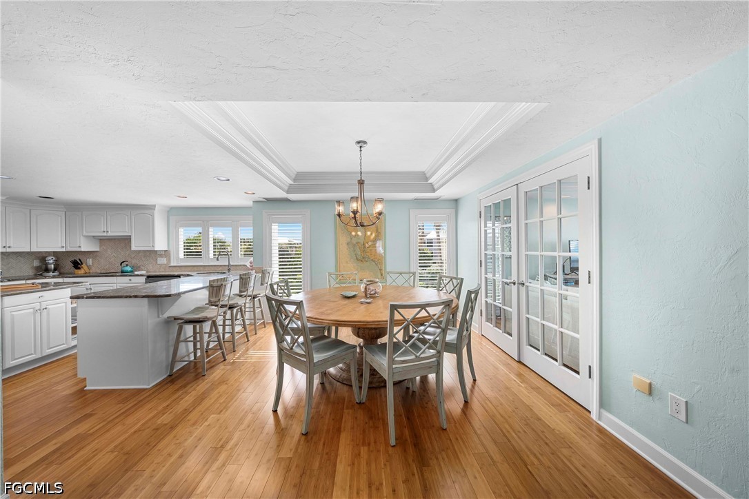 4 Bed Pool Home for Sale in Sanibel, photo 9