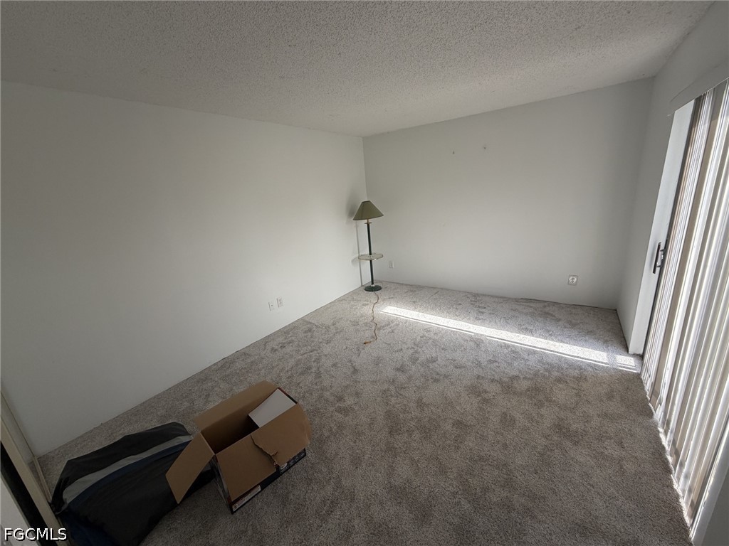 2 Bed Townhouse for Sale in Parkwoods, photo 9