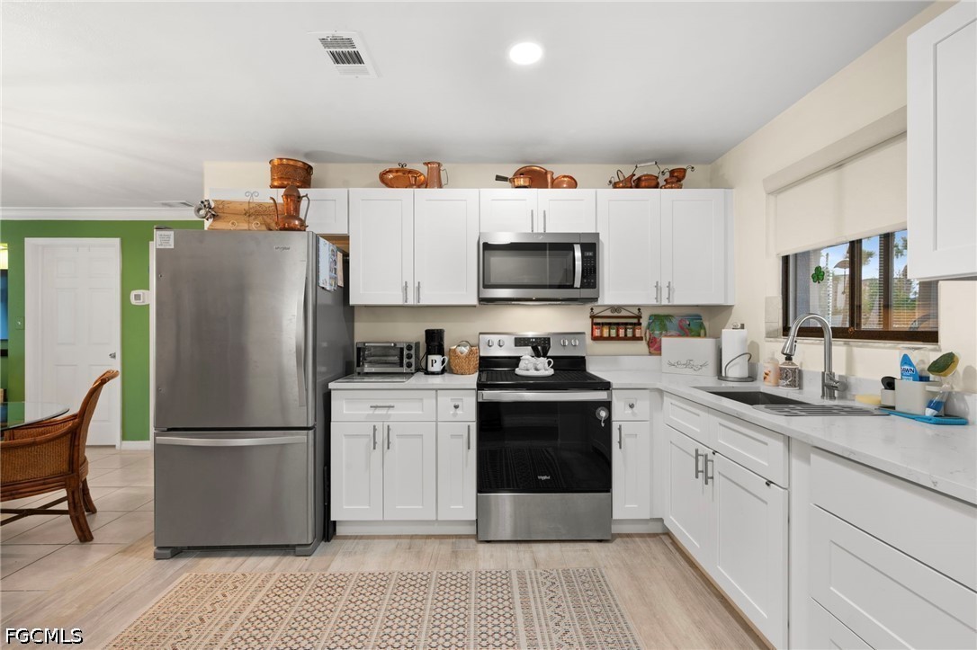 2 Bed Condominium for Sale in North Fort Myers, photo 9