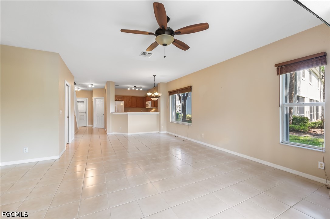 2 Bed Townhouse for Sale in Cypress Landing, photo 9