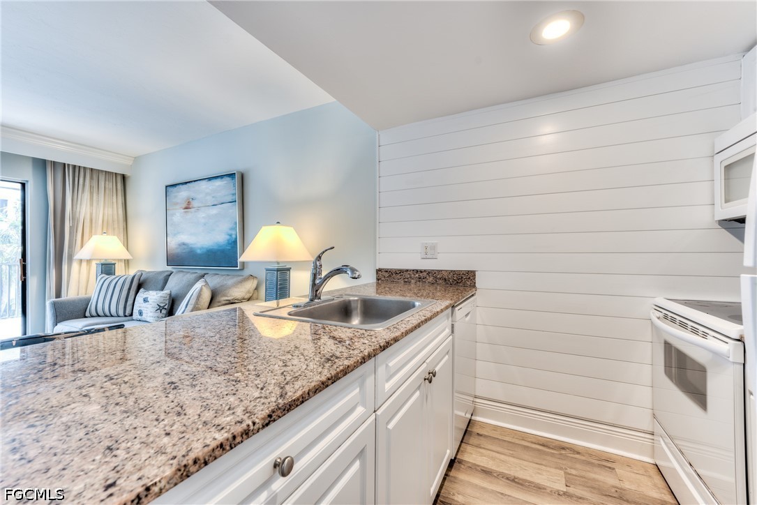 1 Bed Condominium for Sale in Tennis Villas, photo 9