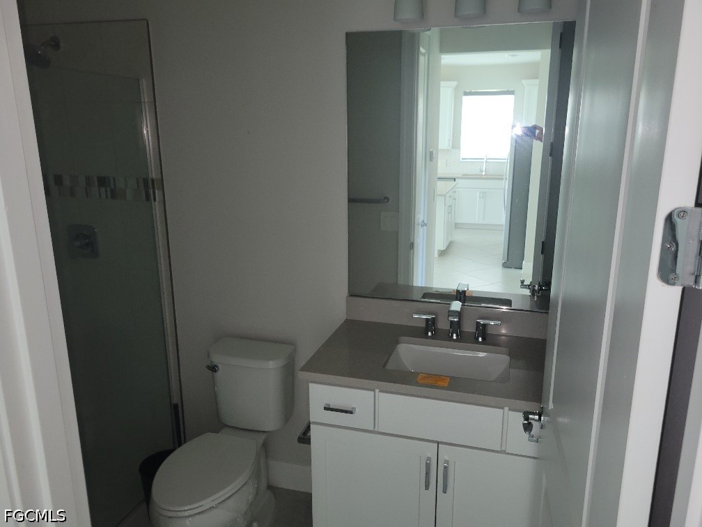 2 Bed Attached for Sale in Esplanade Lake Club, photo 9
