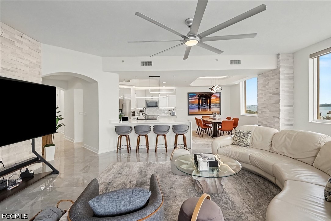 3 Bed Waterfront Home for Sale in Fort Myers, photo 9