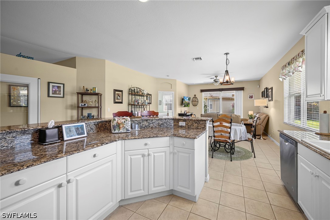 2 Bed Attached for Sale in Bella Terra, photo 9