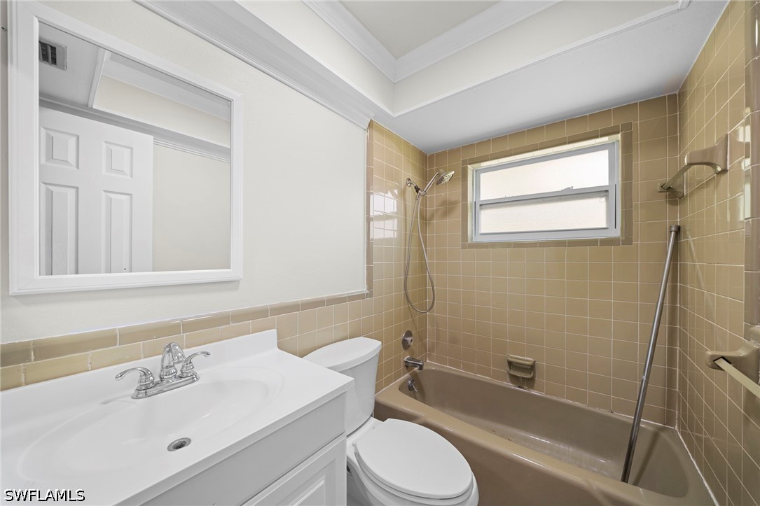 5 Bed Duplex for Sale in Sunset Cove, photo 9