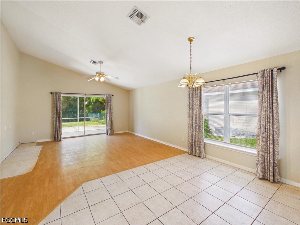 4 Bed SingleFamilyResidence for Sale in Fort Myers, photo 9