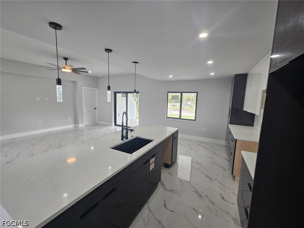 3 Bed SingleFamilyResidence for Sale in Lehigh Acres, photo 9