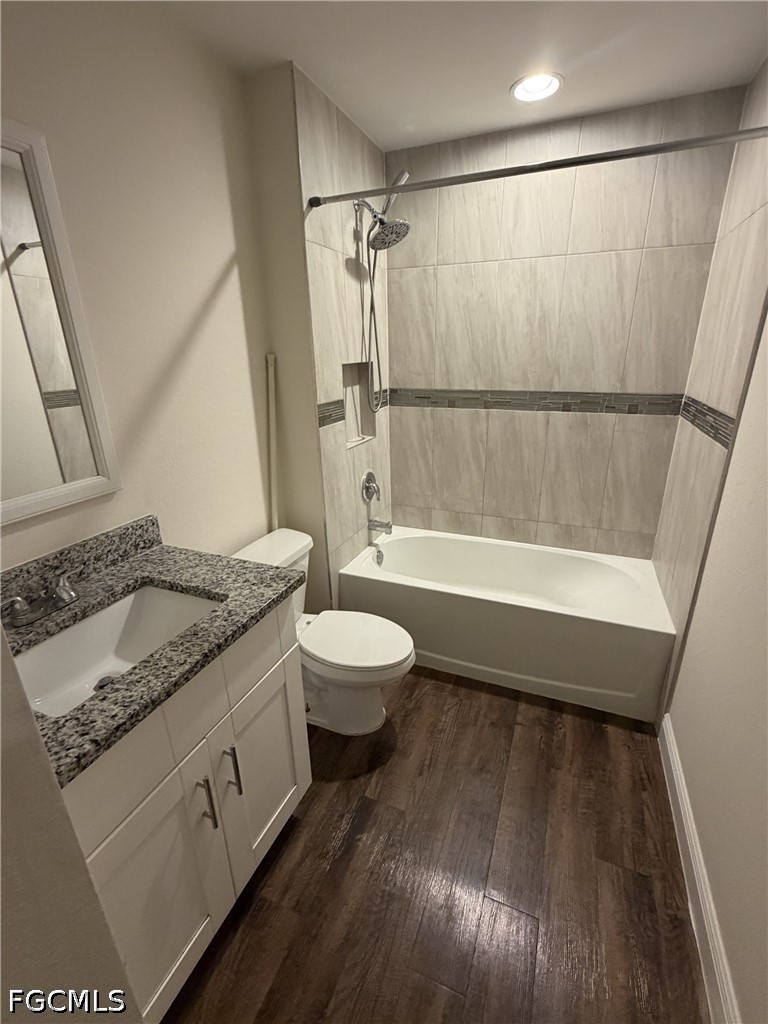 4 Bed SingleFamilyResidence for Sale in Labelle, photo 9