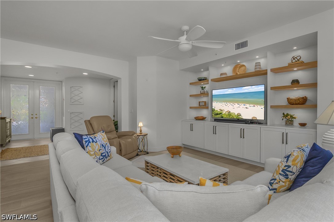 3 Bed Waterfront Home for Sale in Naples, photo 9