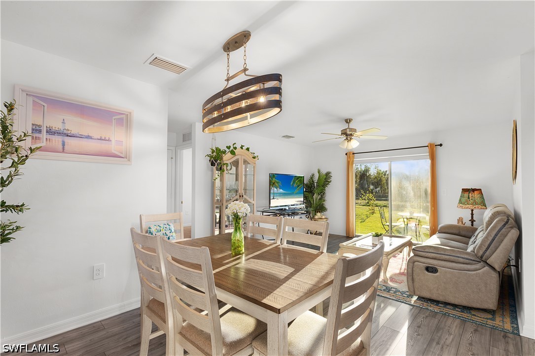 3 Bed SingleFamilyResidence for Sale in Mirror Lakes, photo 9