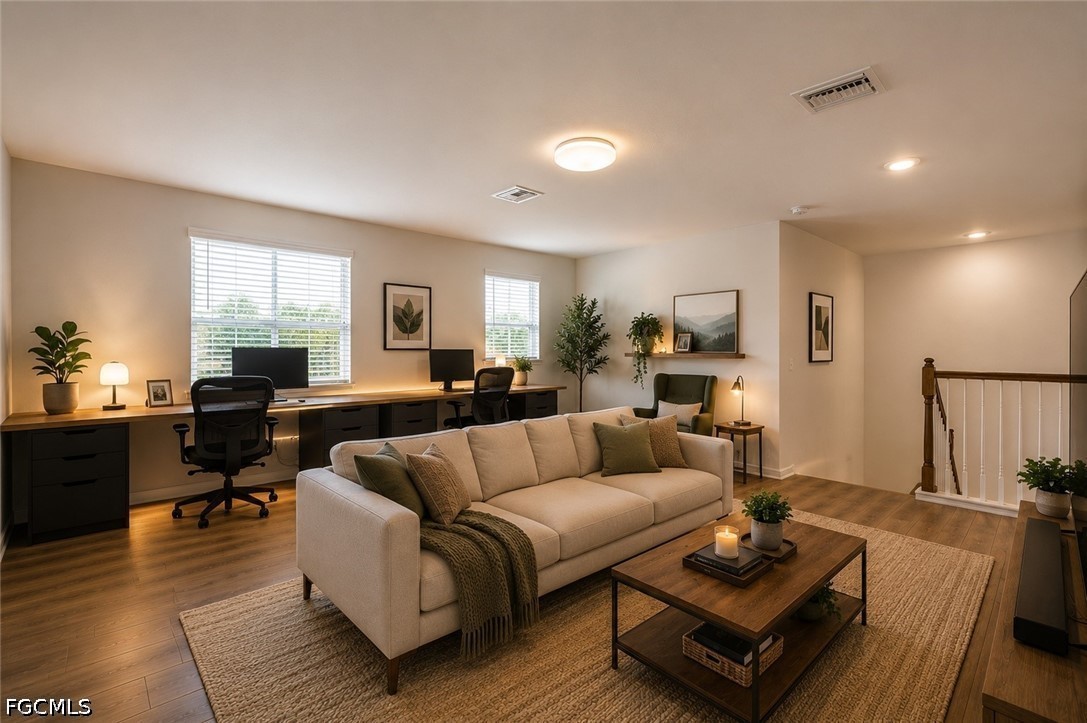 4 Bed Waterfront Home for Sale in Fort Myers, photo 9