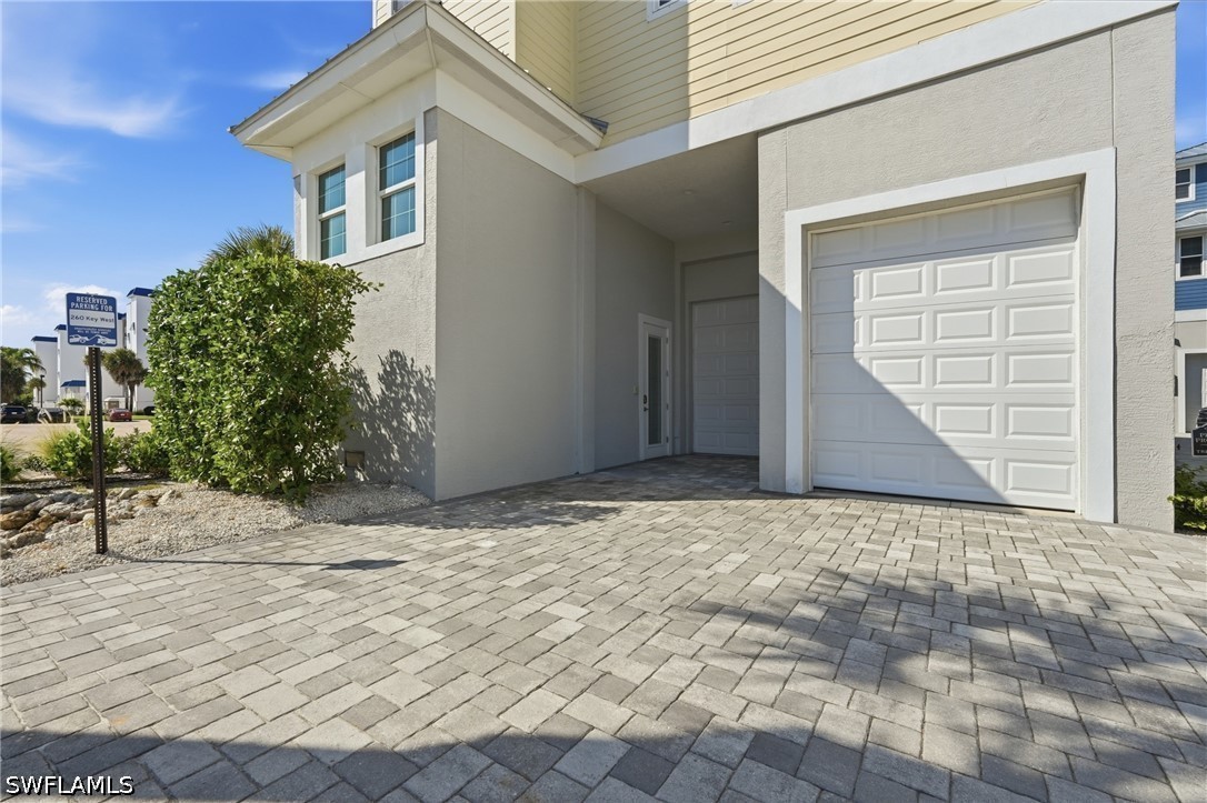 3 Bed Waterfront Home for Sale in Key West Courtyards, photo 9