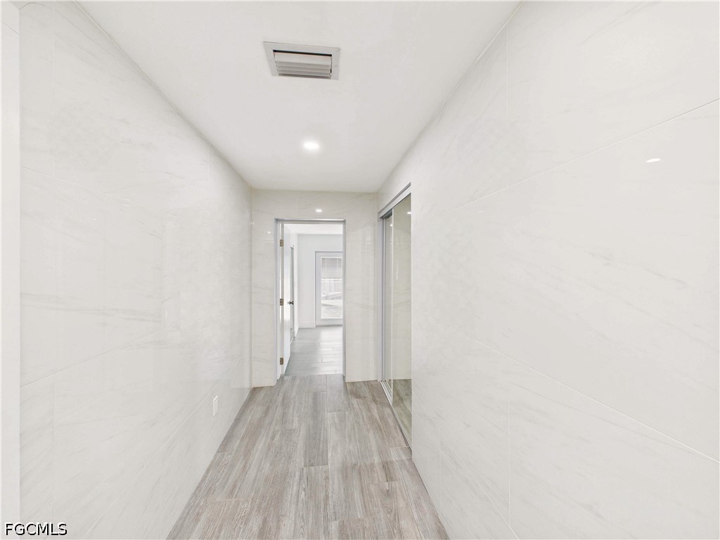 2 Bed Waterfront Home for Sale in River Park, photo 9