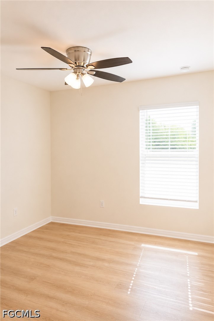 4 Bed SingleFamilyResidence for Sale in Cape Coral, photo 9