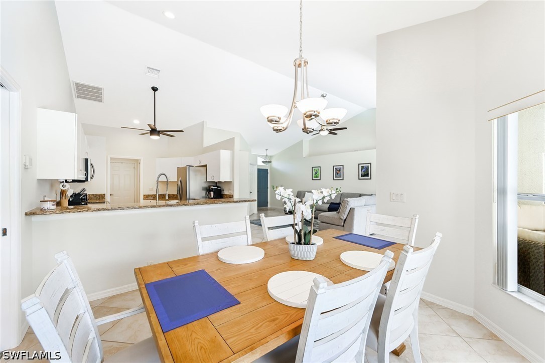 3 Bed Pool Home for Sale in Berkshire Lakes, photo 9