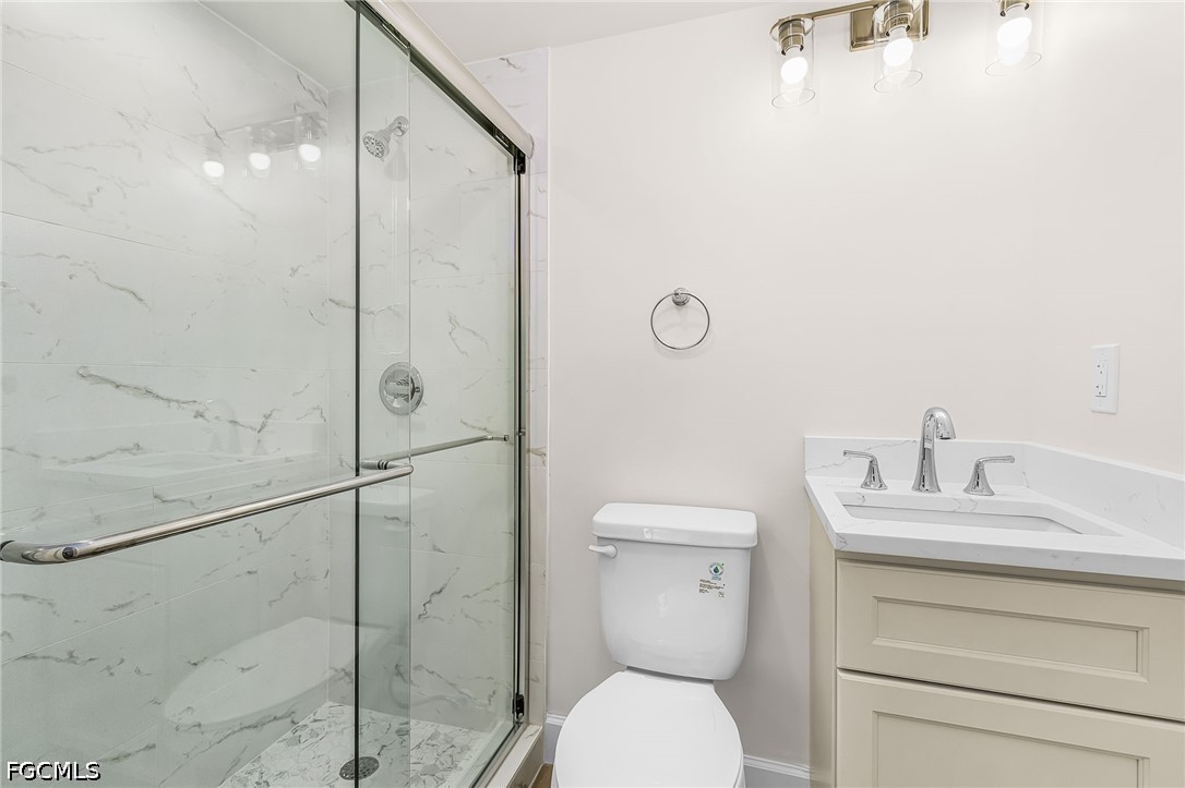 2 Bed Waterfront Home for Sale in Fort Myers Beach, photo 9