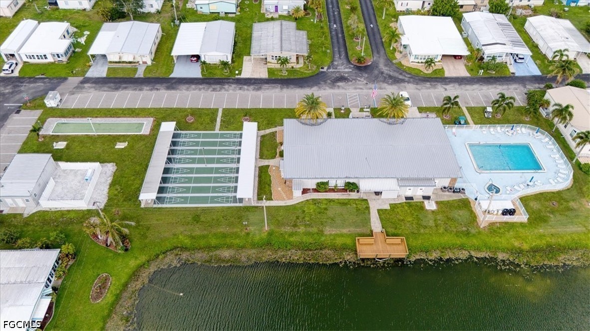 2 Bed ManufacturedHome for Sale in North Fort Myers, photo 9