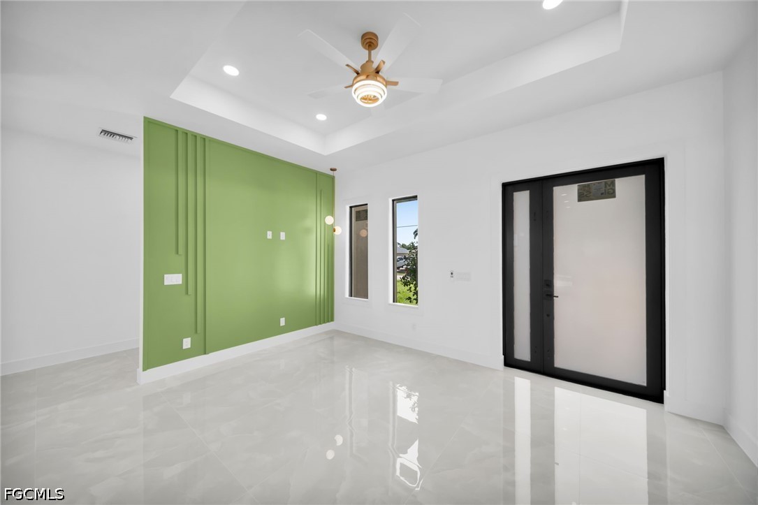 3 Bed Pool Home for Sale in Cape Coral, photo 9