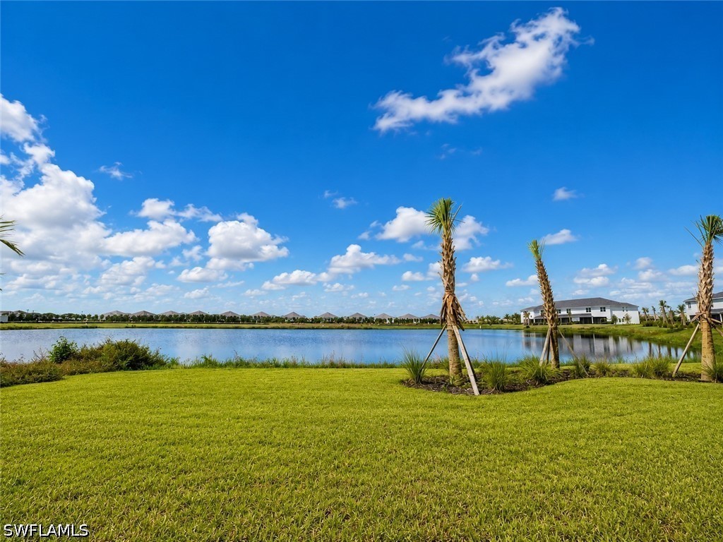 3 Bed Waterfront Home for Sale in Skysail, photo 9