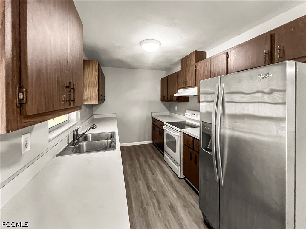 2 Bed Waterfront Home for Sale in Cape Coral, photo 9