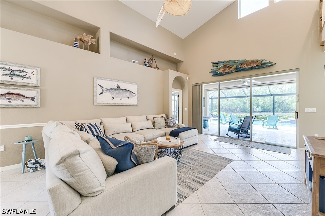 3 Bed Pool Home for Sale in Oak Strand, photo 9