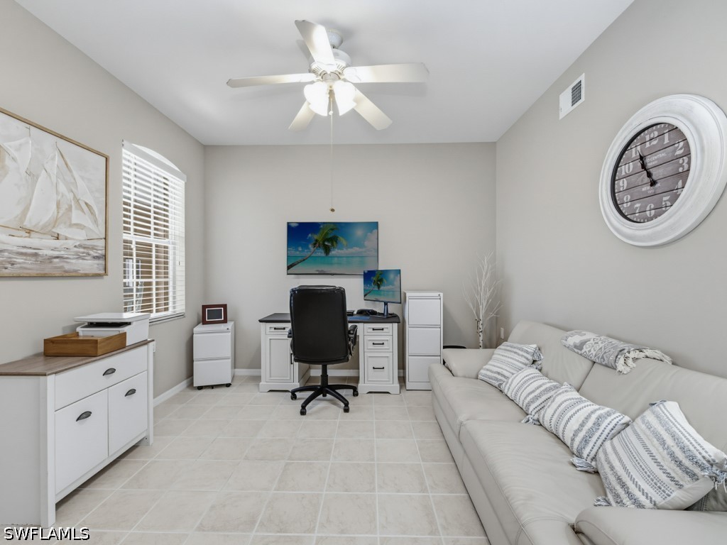 2 Bed Condominium for Sale in Naples, photo 9