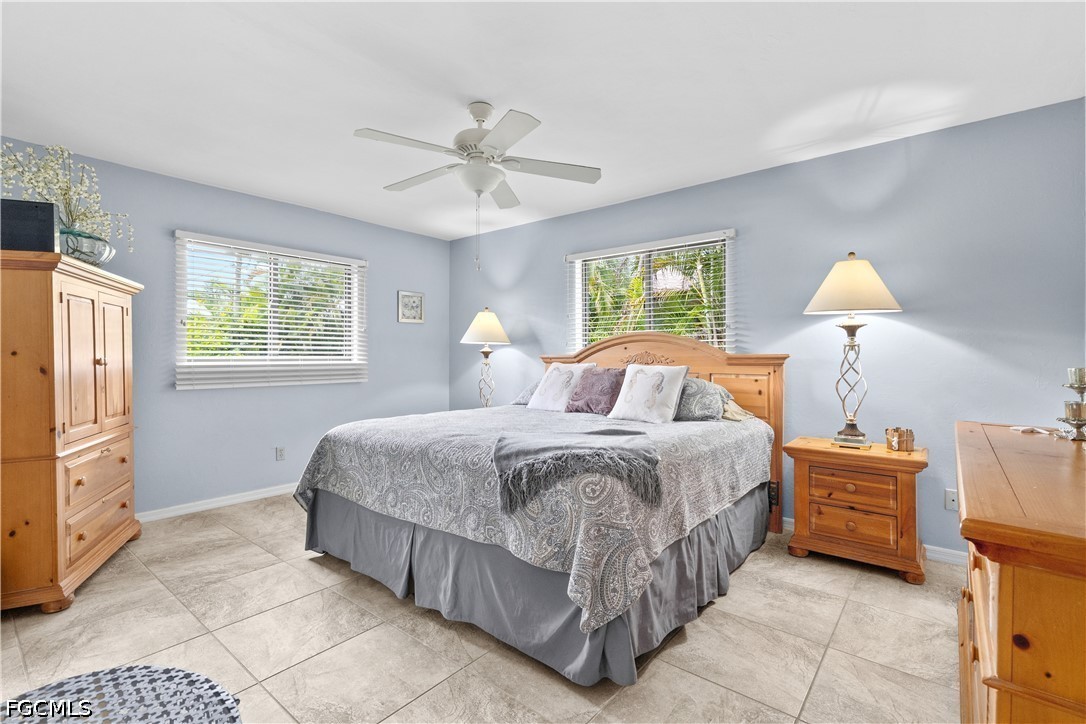 3 Bed Pool Home for Sale in Cape Coral, photo 9