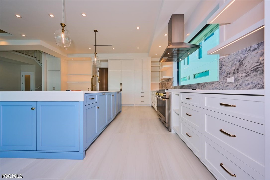 5 Bed Pool Home for Sale in Fort Myers Beach, photo 9
