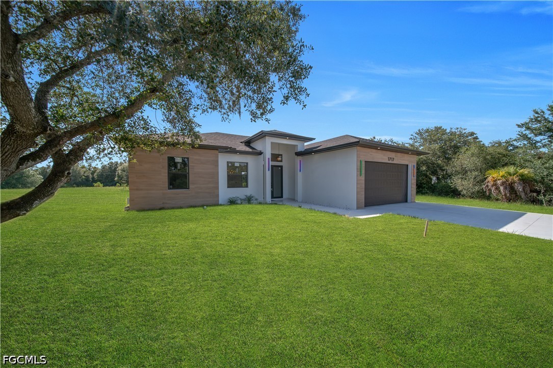 4 Bed SingleFamilyResidence for Sale in Lehigh Acres, photo 9