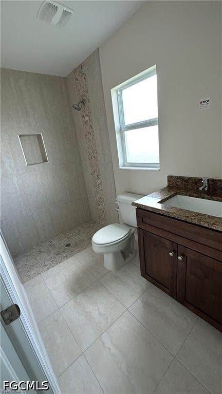 3 Bed Waterfront Home for Sale in Cape Coral, photo 9