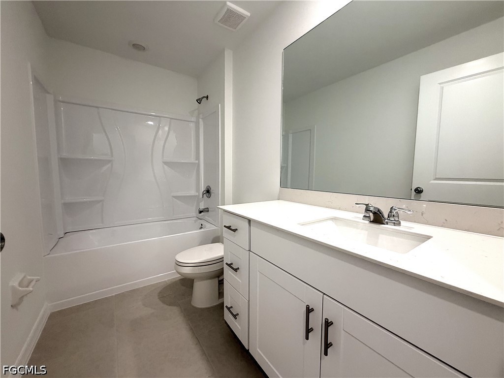 4 Bed SingleFamilyResidence for Sale in Crane Landing, photo 9