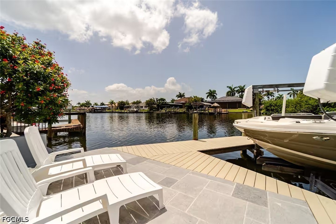 5 Bed Pool Home for Sale in Cape Coral, photo 9