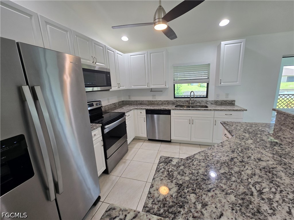 4 Bed Waterfront Home for Sale in Cape Coral, photo 9