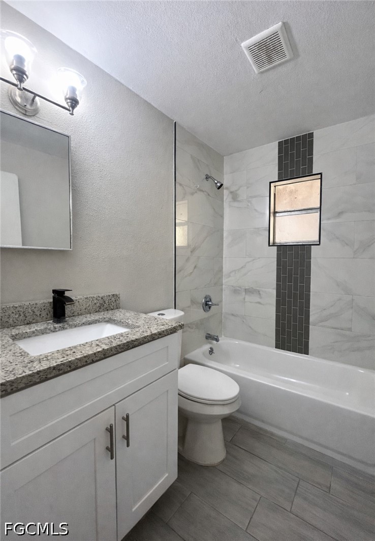 1 Bed Duplex for Sale in Fort Myers, photo 9