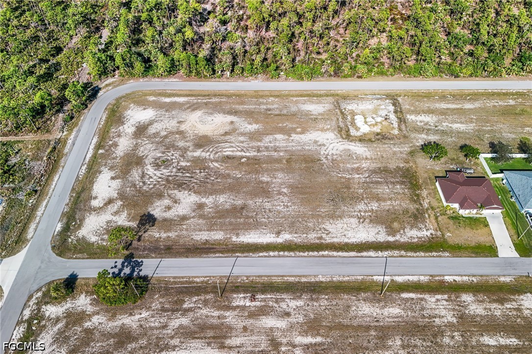 Residential for Sale in Cape Coral, photo 9