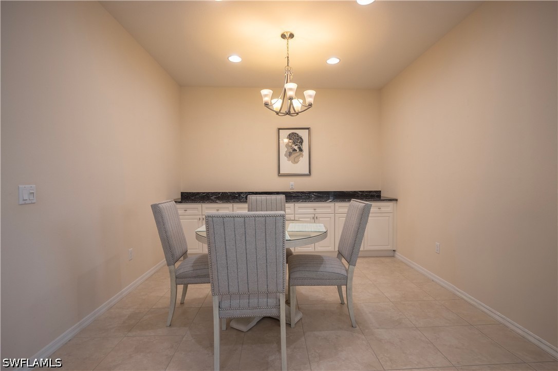 2 Bed Waterfront Home for Sale in Fort Myers, photo 9