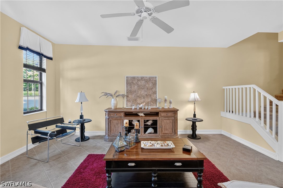 3 Bed Condominium for Sale in Ole, photo 9