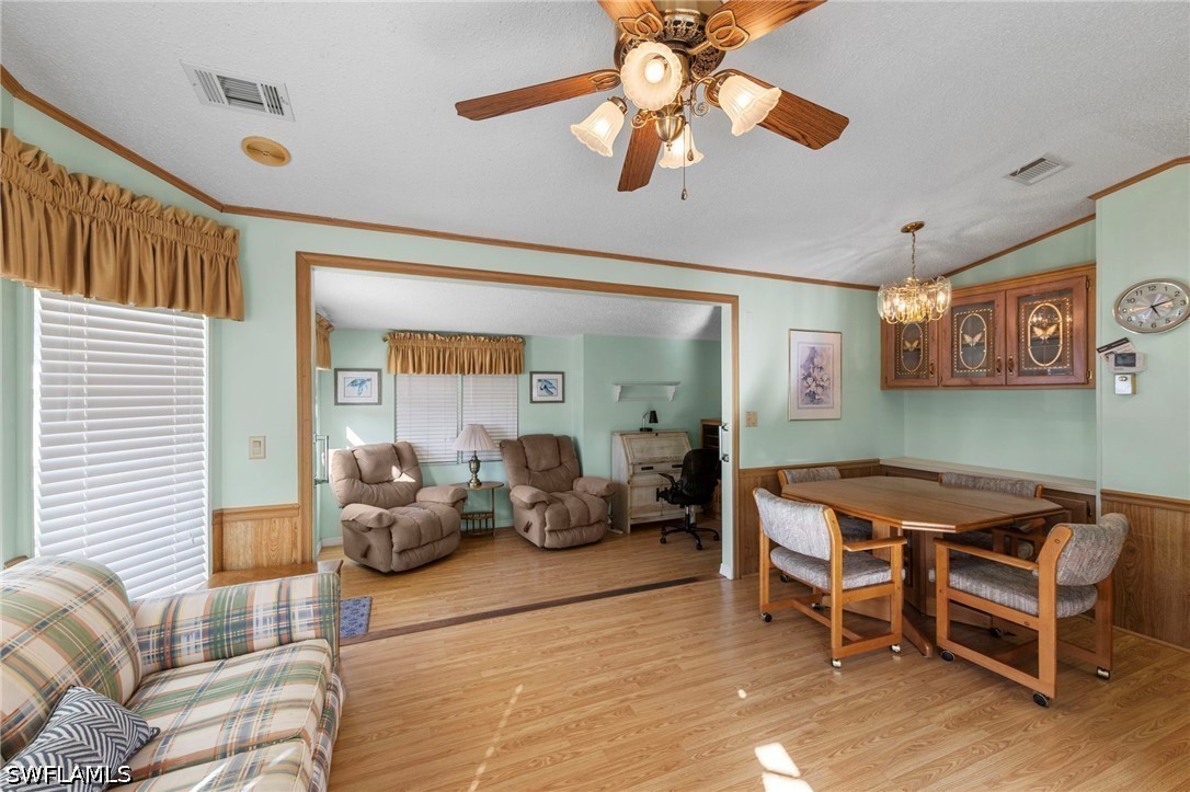 1 Bed ManufacturedHome for Sale in Estero, photo 9
