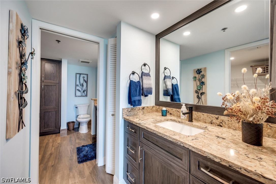 2 Bed Waterfront Home for Sale in Crescent Beach, photo 9
