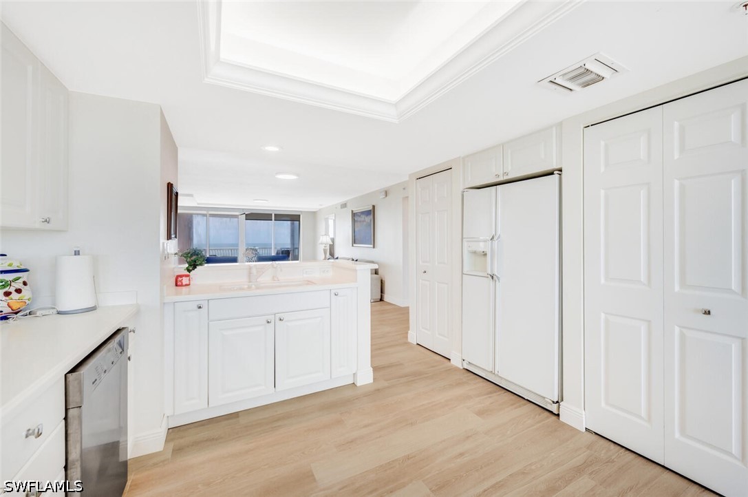 3 Bed Condominium for Sale in St Laurent, photo 9