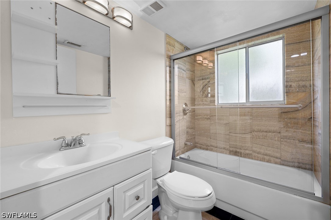 2 Bed Condominium for Sale in Naples, photo 9