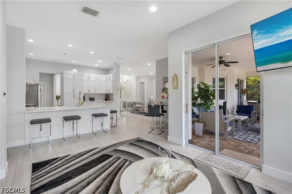 3 Bed Pool Home for Sale in Naples, photo 9