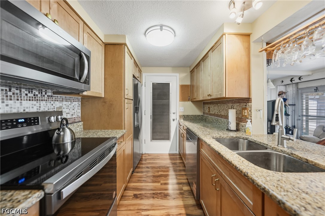 2 Bed Waterfront Home for Sale in Port Charlotte, photo 9