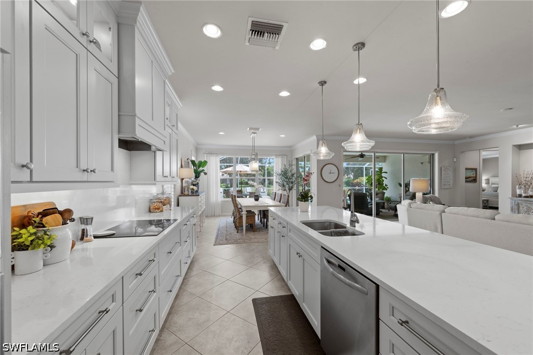 3 Bed Pool Home for Sale in Bonita Springs, photo 9