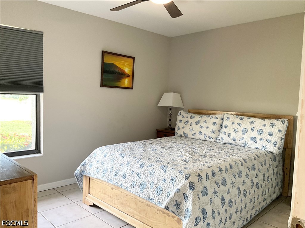 3 Bed Pool Home for Sale in Cape Coral, photo 9
