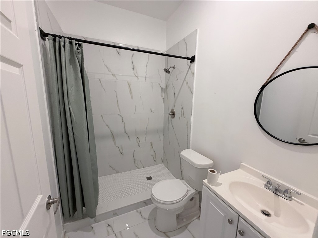 Office for Sale in Fort Myers, photo 9